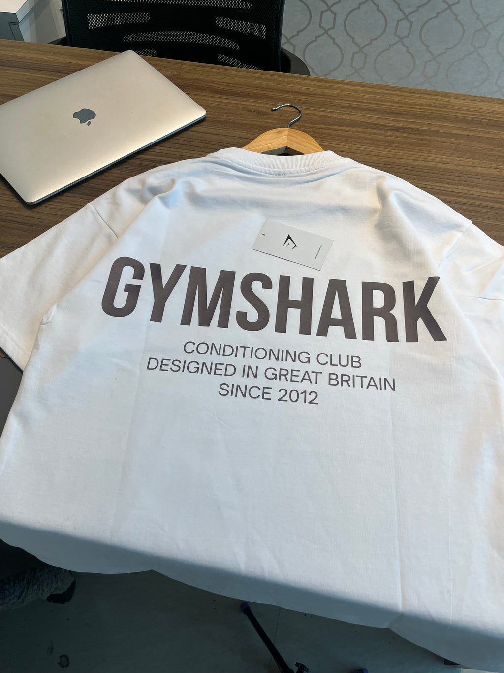 GShark Conditioning Club Oversized T-Shirt – White/Black Graphic